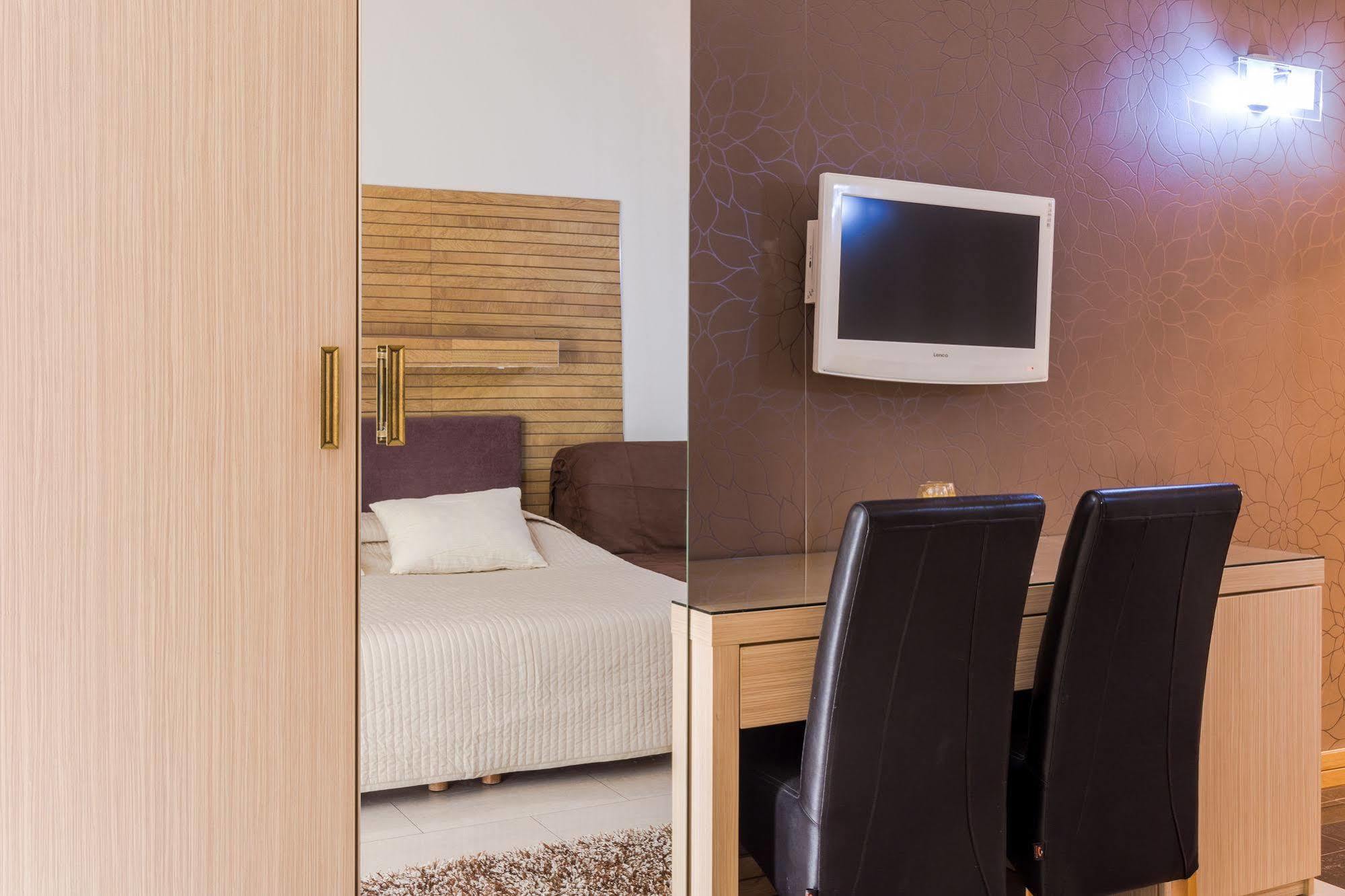 Beach Villa Bb Podstrana Ngoại thất bức ảnh